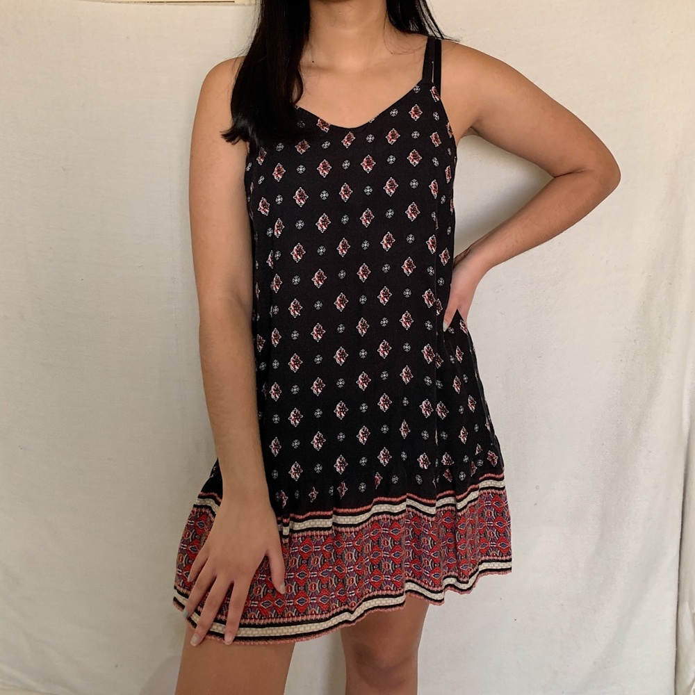 EN CREME FLOWY SUMMER DRESS